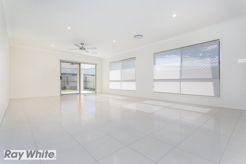 Photo - 105 Campbell Drive, Mango Hill QLD 4509 - Image 6