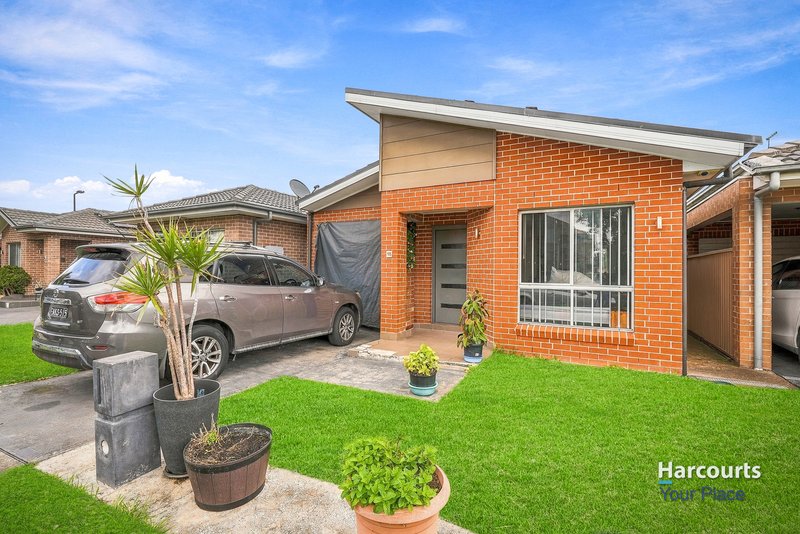Photo - 105 Carroll Crescent, Plumpton NSW 2761 - Image 1