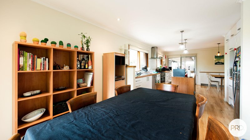 Photo - 105 Chuculba Crescent, Giralang ACT 2617 - Image 21