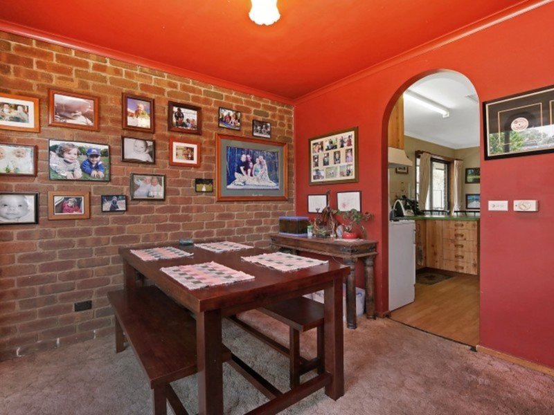 Photo - 105 Coish Avenue, Benalla VIC 3672 - Image 8