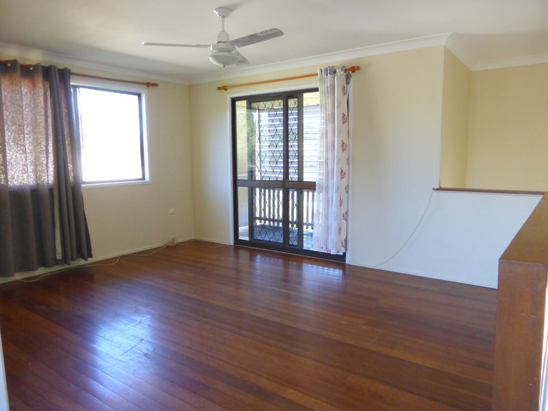 Photo - 105 Cross St , Deception Bay QLD 4508 - Image 8