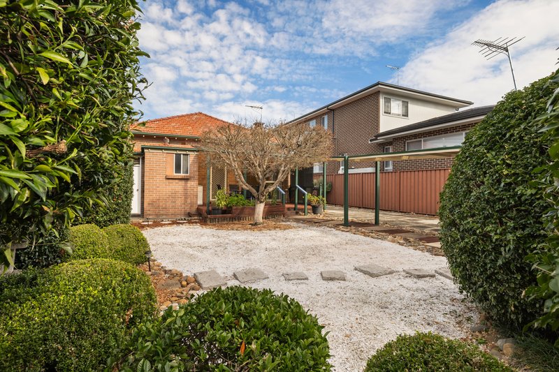 Photo - 105 Davidson Avenue, Concord NSW 2137 - Image 14