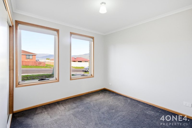 Photo - 105 Fisher Drive, Herdsmans Cove TAS 7030 - Image 9