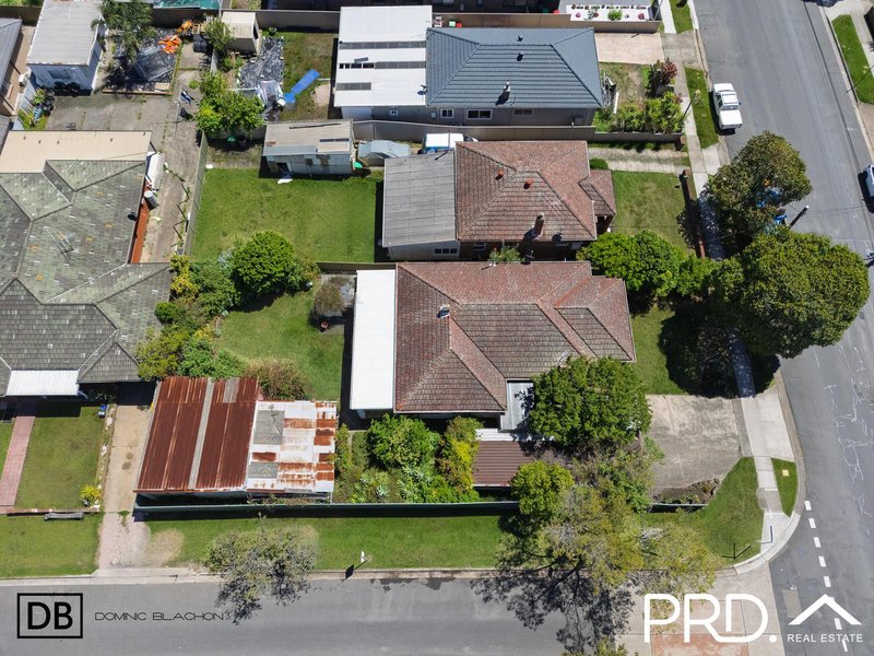 Photo - 105 Gibson Avenue, Padstow NSW 2211 - Image 2