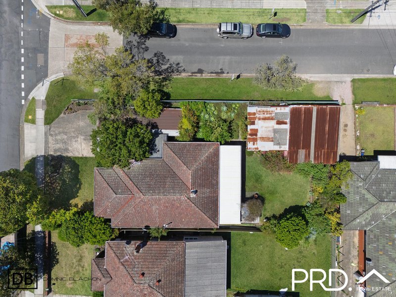 Photo - 105 Gibson Avenue, Padstow NSW 2211 - Image 7
