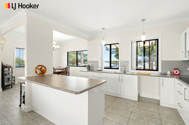 Photo - 105 Greenwell Point Road, Greenwell Point NSW 2540 - Image 3