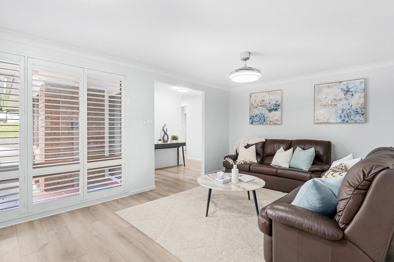 Photo - 105 Hall Drive, Menai NSW 2234 - Image 3