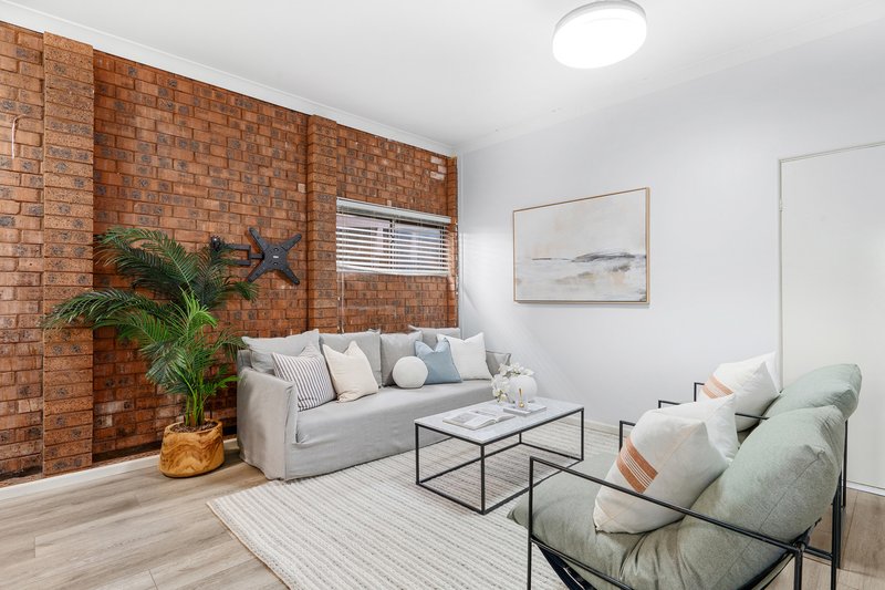 Photo - 105 Hall Drive, Menai NSW 2234 - Image 8