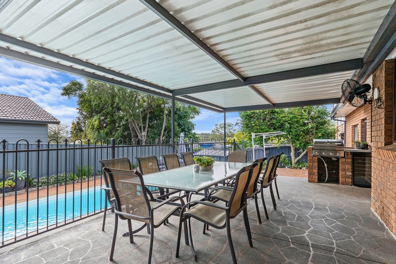 Photo - 105 Hall Drive, Menai NSW 2234 - Image 9