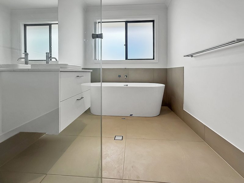 Photo - 105 Ironbark Way, Narangba QLD 4504 - Image 21