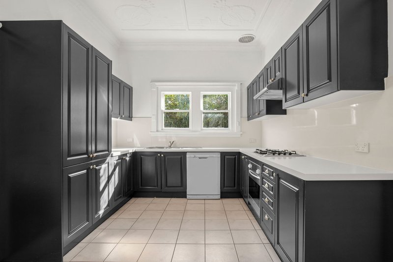 Photo - 105 James Street, Leichhardt NSW 2040 - Image 3