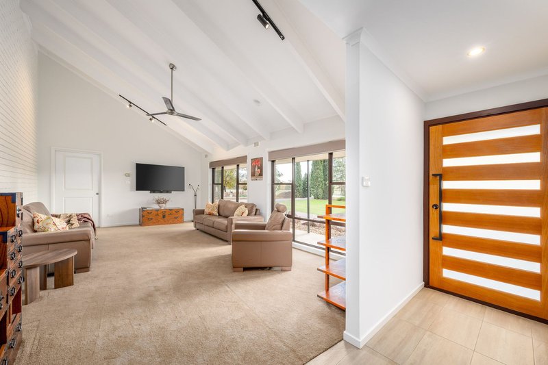 Photo - 105 Laws Drive, Kialla VIC 3631 - Image 2