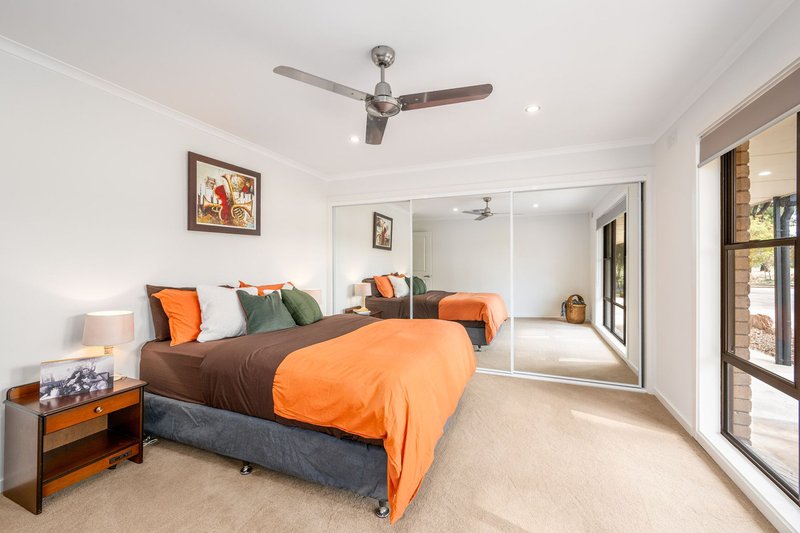 Photo - 105 Laws Drive, Kialla VIC 3631 - Image 9