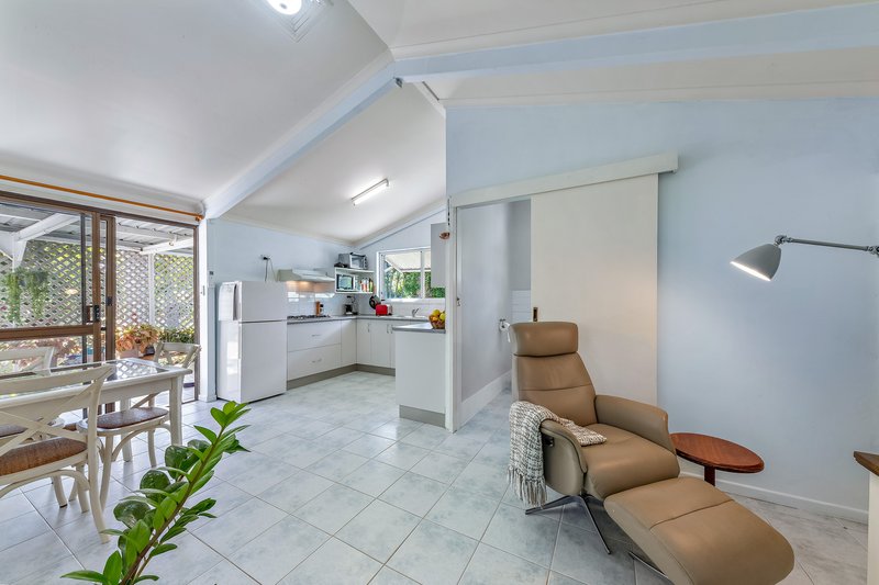 Photo - 105 Lelona Drive, Bloomsbury QLD 4799 - Image 10