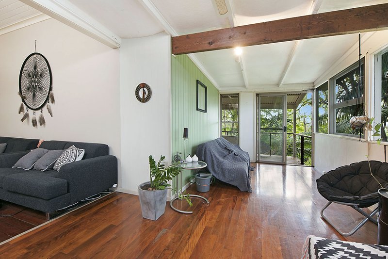 Photo - 105 Lindsay Road, Buderim QLD 4556 - Image 2