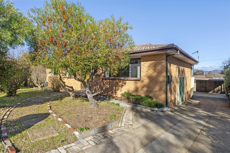 105 Livingston Avenue, Kambah ACT 2902