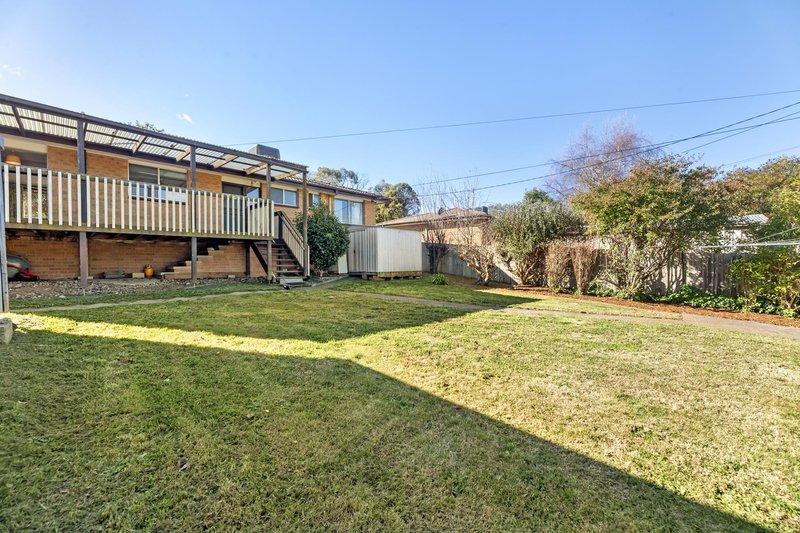 Photo - 105 Livingston Avenue, Kambah ACT 2902 - Image 15