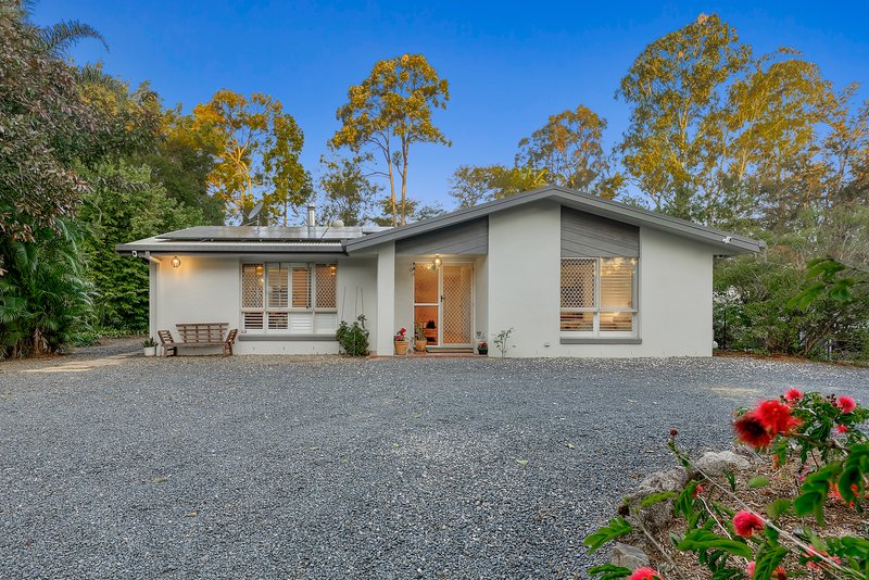 Photo - 105 Mackie Road, Narangba QLD 4504 - Image 3