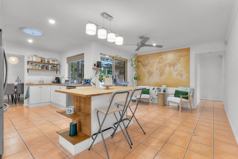 Photo - 105 Mackie Road, Narangba QLD 4504 - Image 8