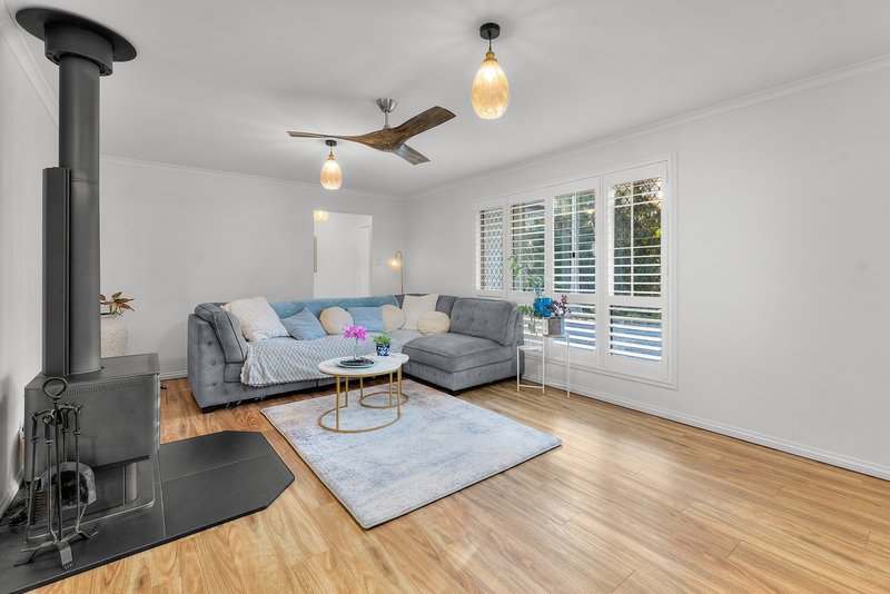Photo - 105 Mackie Road, Narangba QLD 4504 - Image 11