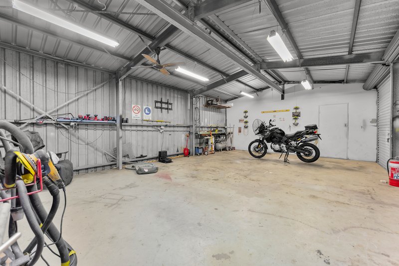 Photo - 105 Mackie Road, Narangba QLD 4504 - Image 23