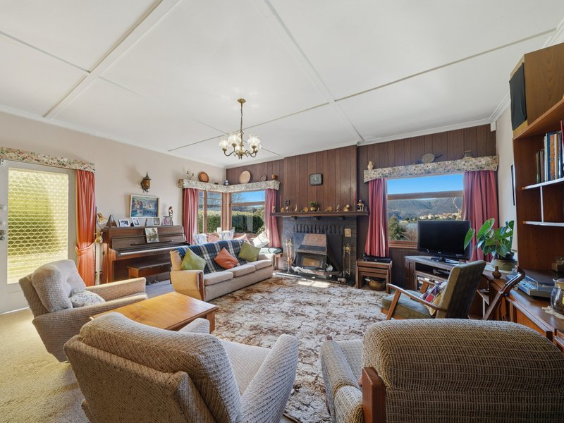 Photo - 105 Main Road, Claremont TAS 7011 - Image 9