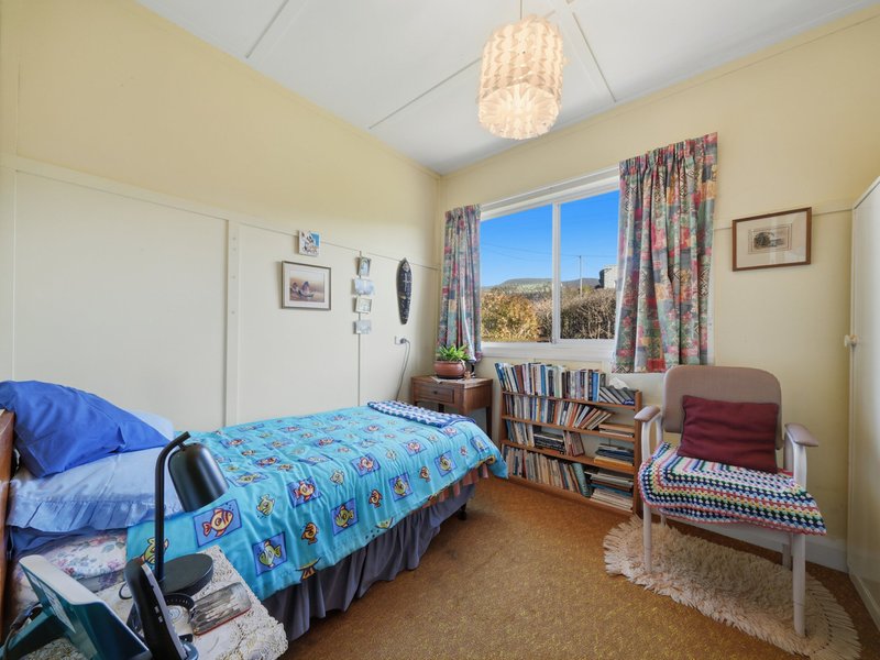 Photo - 105 Main Road, Claremont TAS 7011 - Image 16