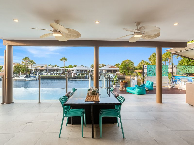 Photo - 105 Marina Boulevard, Banksia Beach QLD 4507 - Image 2