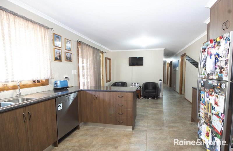 Photo - 105 Mcconnal Road, Stirling North SA 5710 - Image 11