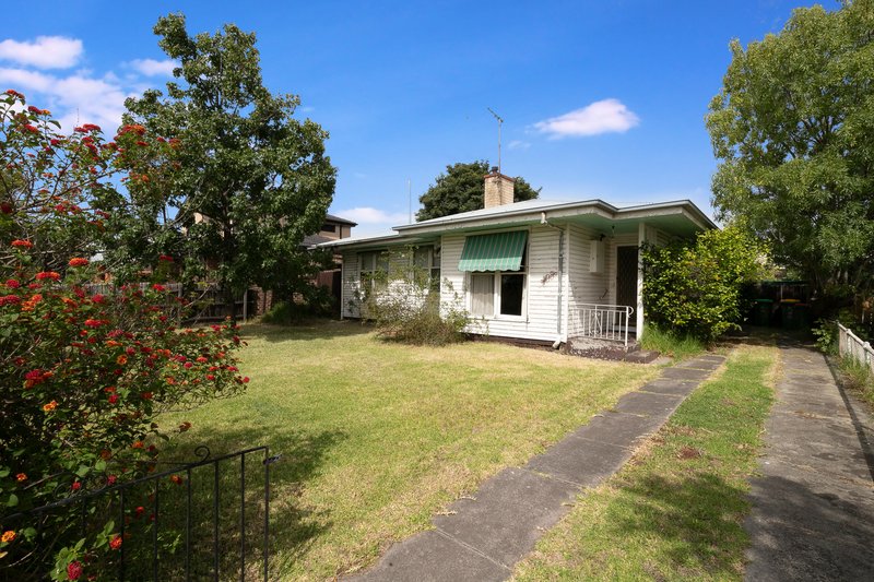 Photo - 105 Melon Street, Braybrook VIC 3019 - Image 2