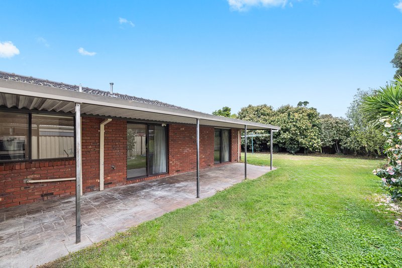 Photo - 105 Mossfiel Drive, Hoppers Crossing VIC 3029 - Image 10