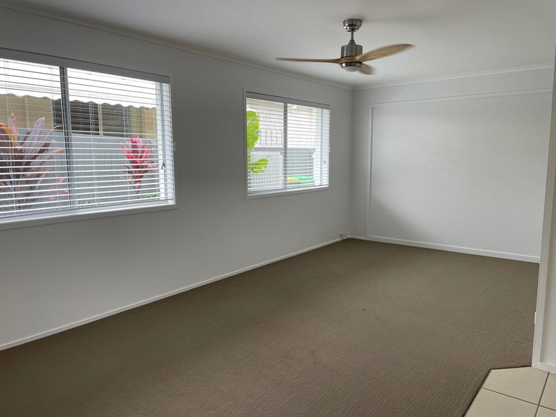 Photo - 105 Nothling Street, Moffat Beach QLD 4551 - Image 3