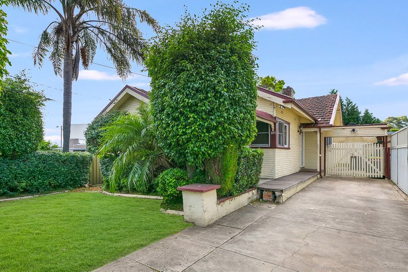 105 Payten Avenue, Roselands NSW 2196