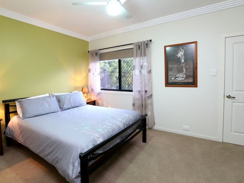 Photo - 105 Porteus Drive, Seven Hills QLD 4170 - Image 17