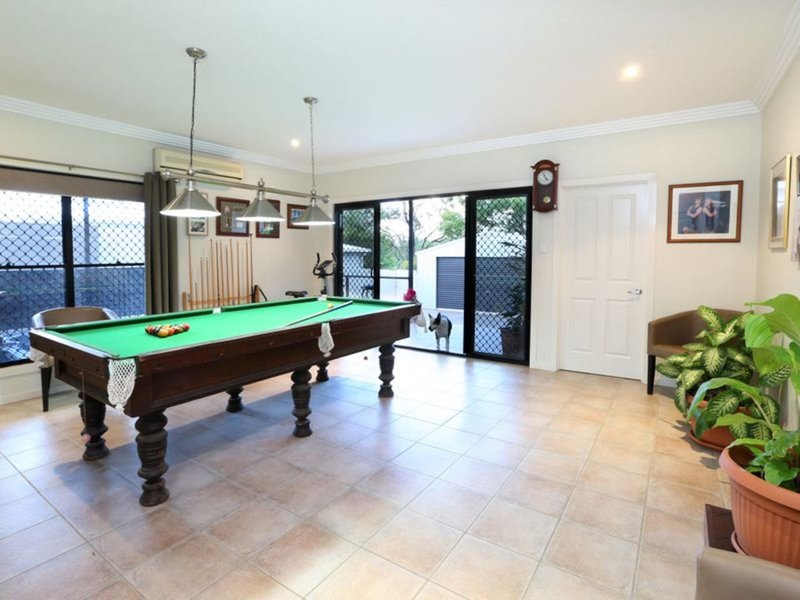 Photo - 105 Porteus Drive, Seven Hills QLD 4170 - Image 21