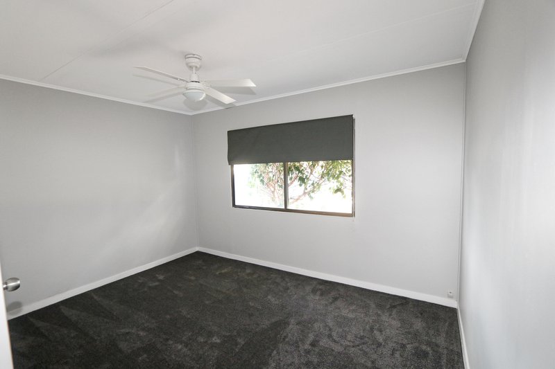 Photo - 105 Railway Road, West Wyalong NSW 2671 - Image 11