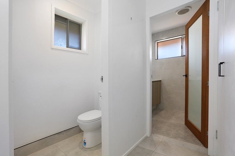 Photo - 10/5 Rose Street, Southport QLD 4215 - Image 8