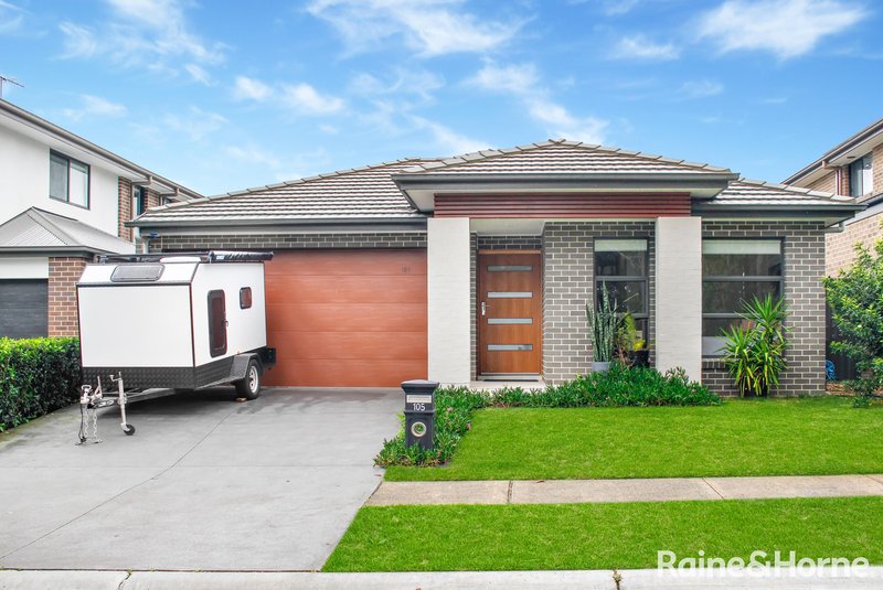 105 Sawsedge Avenue, Denham Court NSW 2565