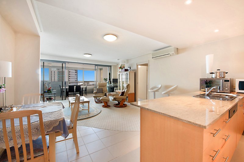 Photo - 105 Scarborough Street, Southport QLD 4215 - Image 4