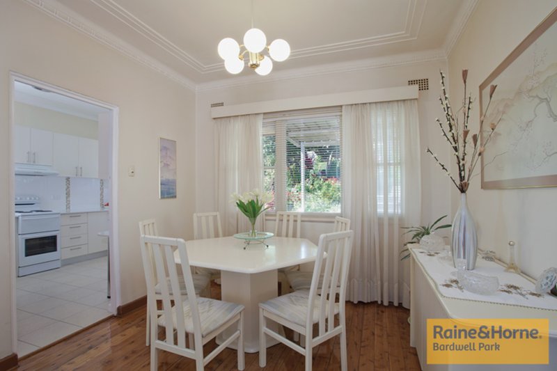 Photo - 105 Slade Road, Bardwell Park NSW 2207 - Image 5