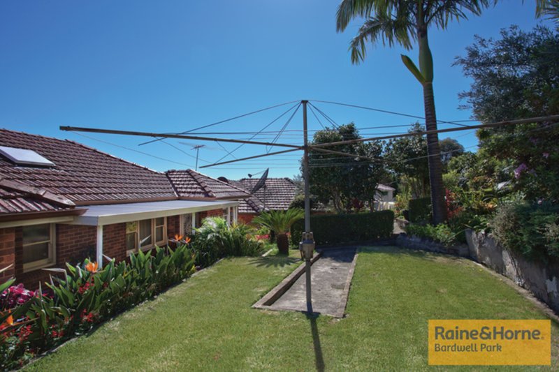 Photo - 105 Slade Road, Bardwell Park NSW 2207 - Image 7