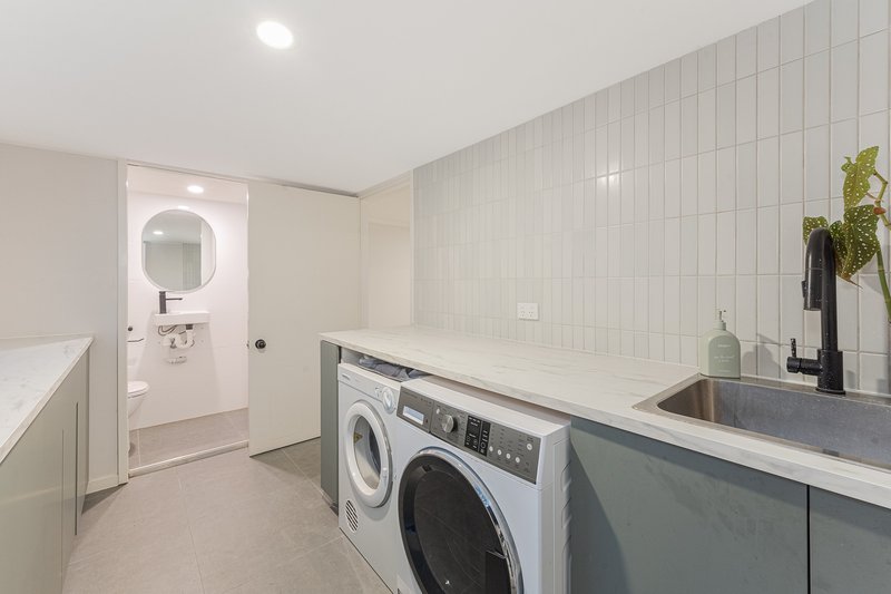 Photo - 105 Spitfire Avenue, Strathpine QLD 4500 - Image 14
