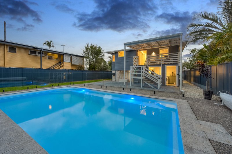 Photo - 105 Spitfire Avenue, Strathpine QLD 4500 - Image 16