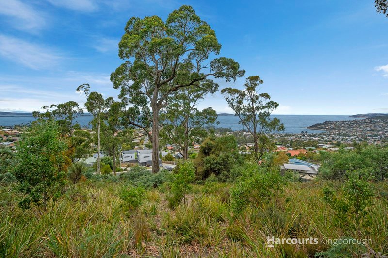 Photo - 105 Tingira Road, Blackmans Bay TAS 7052 - Image 14