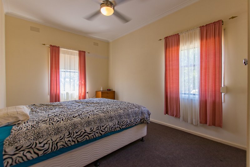 Photo - 105 Tumut Street, Adelong NSW 2729 - Image 6