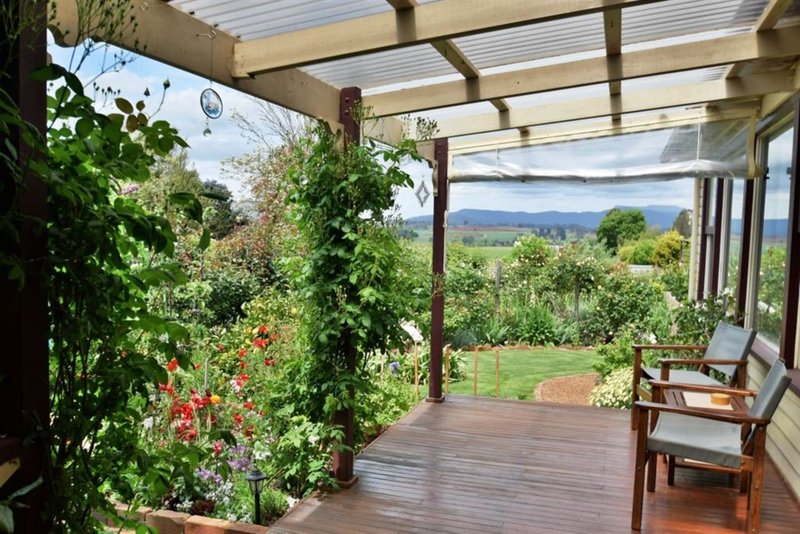 Photo - 105 West Westbury Place, Deloraine TAS 7304 - Image 17