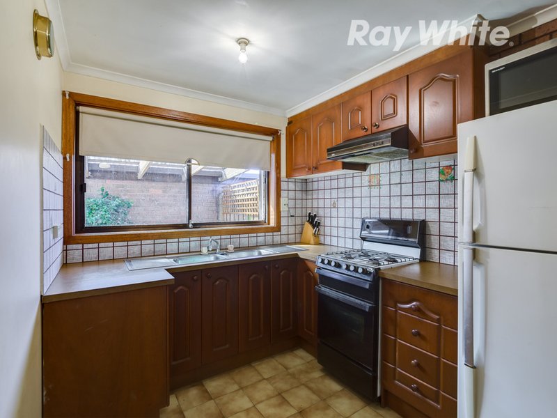 Photo - 10/50 Wedge Street, Epping VIC 3076 - Image 2