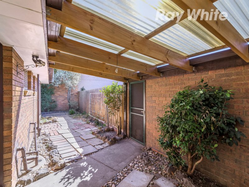 Photo - 10/50 Wedge Street, Epping VIC 3076 - Image 7