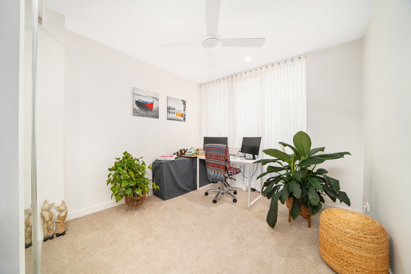 Photo - 10504/7 Wharf Street, Hamilton QLD 4007 - Image 9