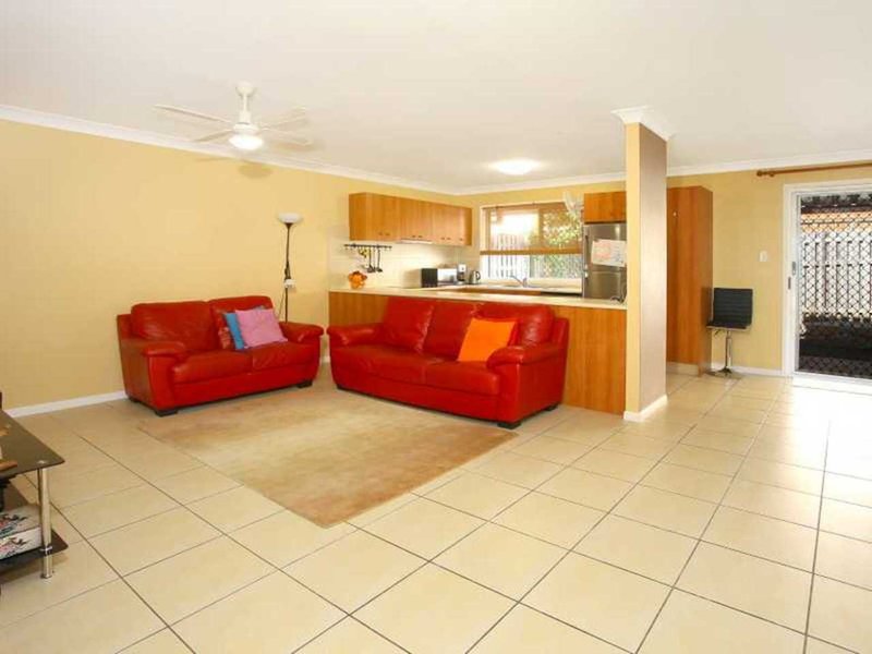 Photo - 105/1 Coelia Court, Carrara QLD 4211 - Image 4